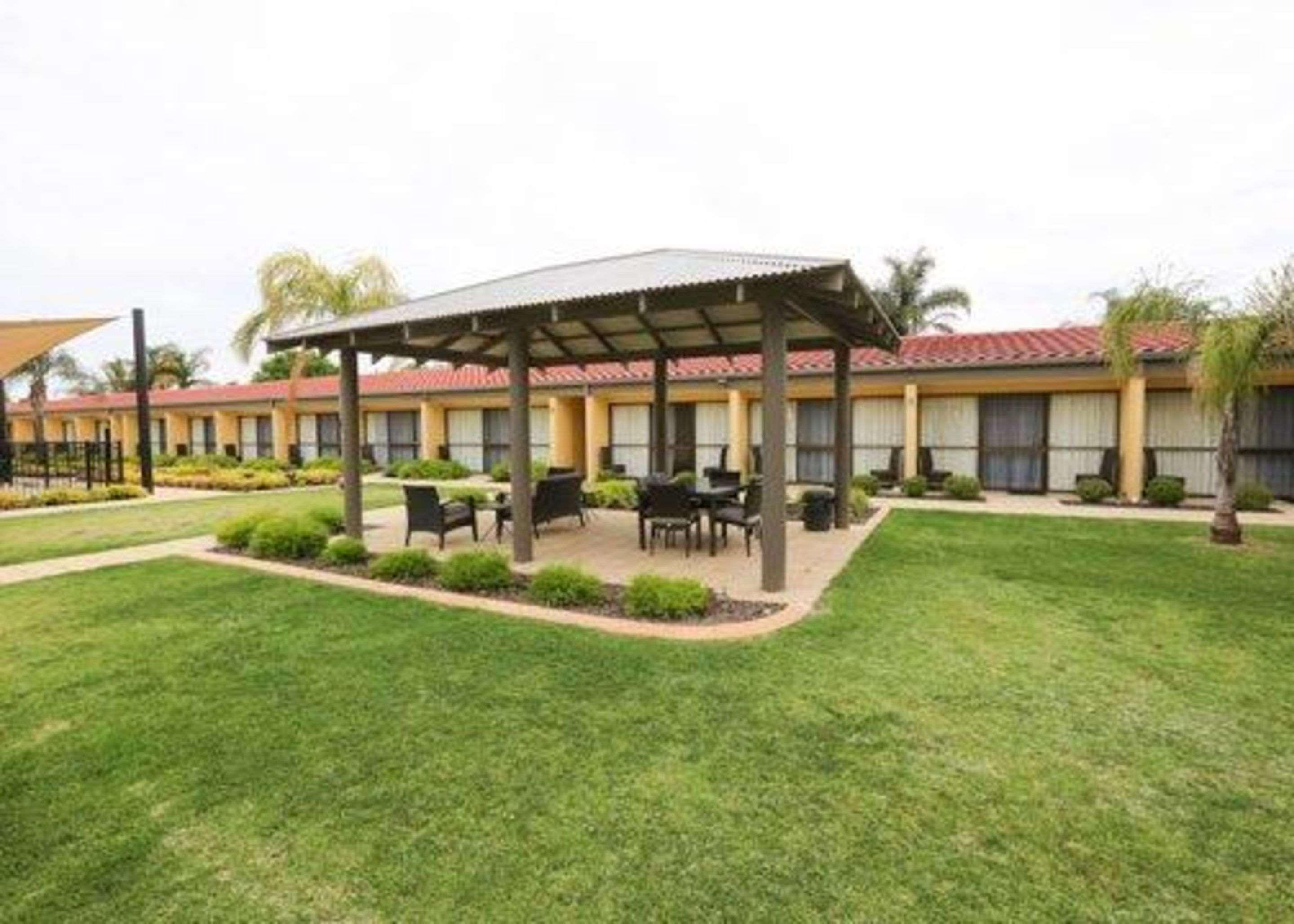Comfort Inn Deakin Palms Mildura Extérieur photo