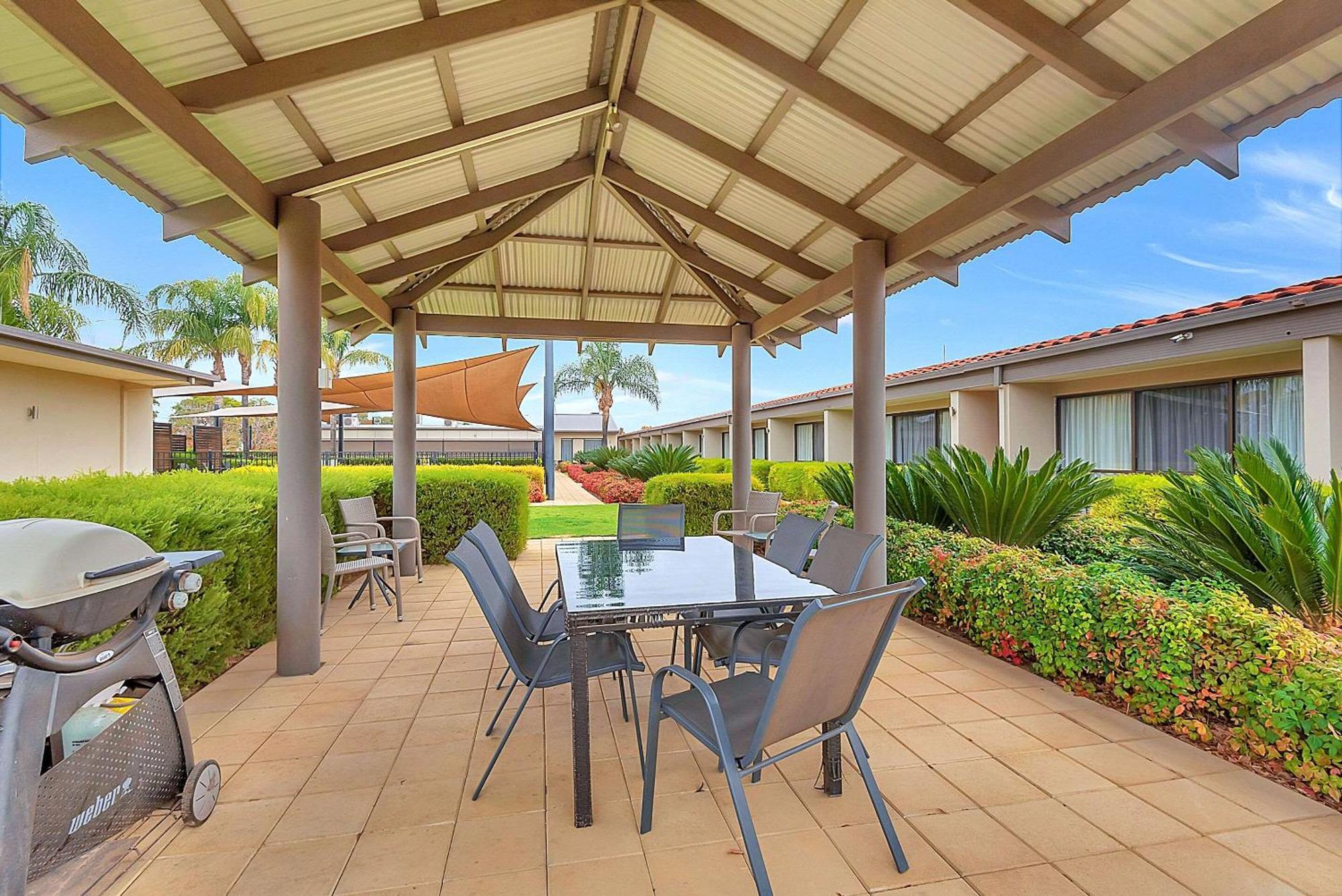 Comfort Inn Deakin Palms Mildura Extérieur photo